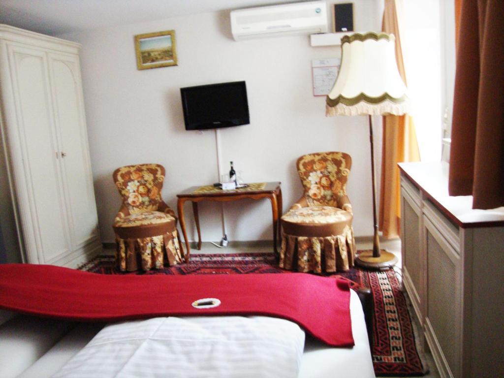 Haus Mooren, Hotel Garni Dusseldorf Room photo